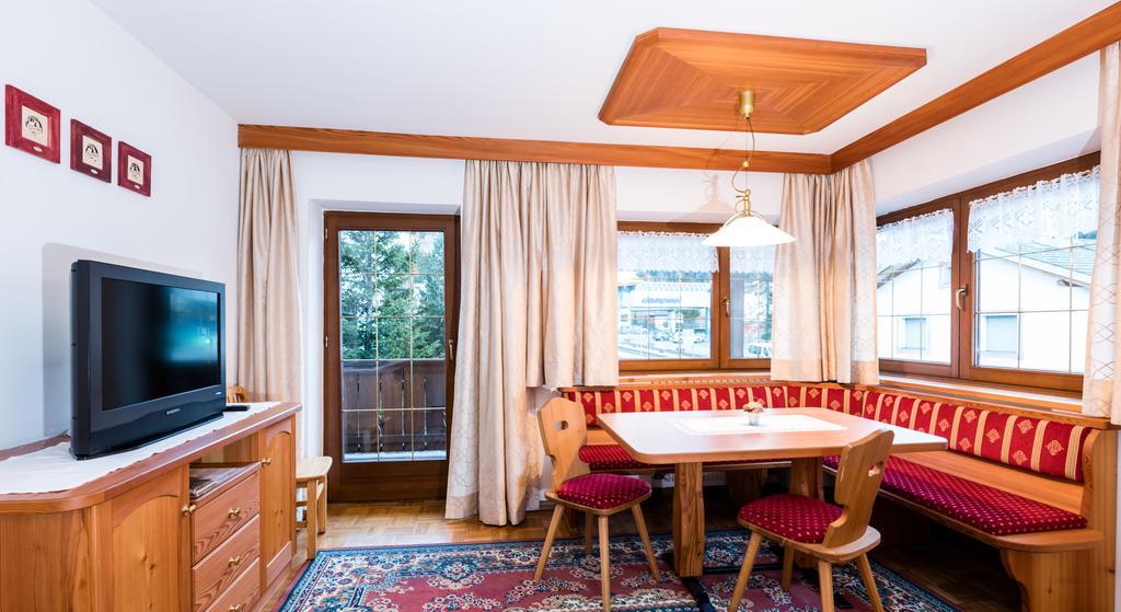 Apartments Elise Selva di Val Gardena Ngoại thất bức ảnh